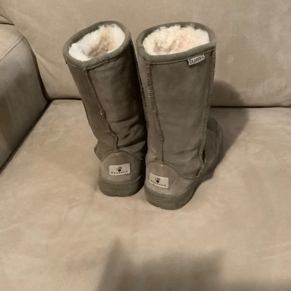 BearPaw Winter mid calf boots - Picture 3 of 5